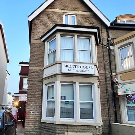 ホテル Bronte House ブラックプール エクステリア 写真